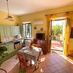 Porta Messina Terrace Apartamento
