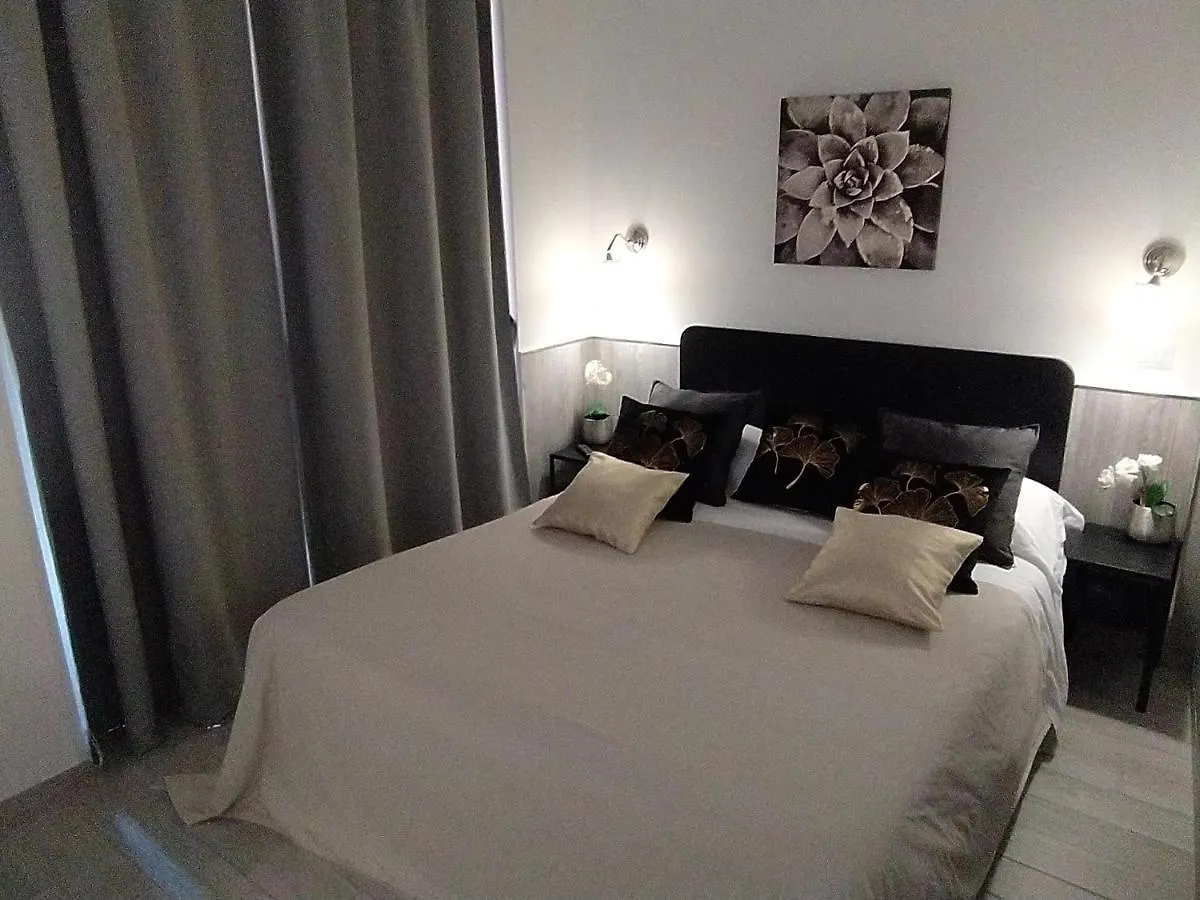 Apartment Marifra Garden Taormina 0*,