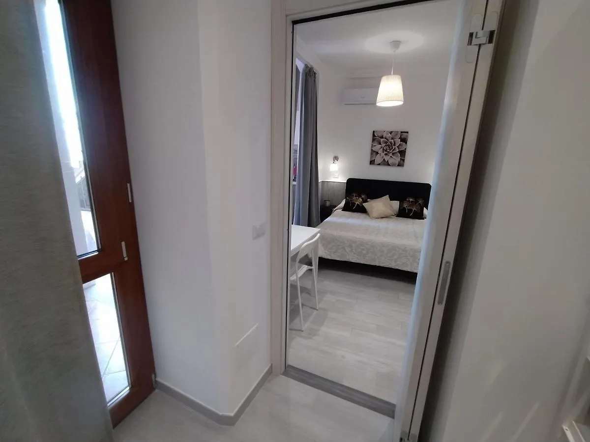 Apartment Marifra Garden Taormina